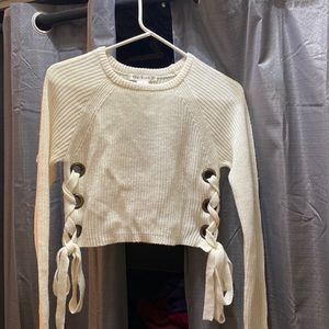 Sweater crop top, brand:SayWhat?